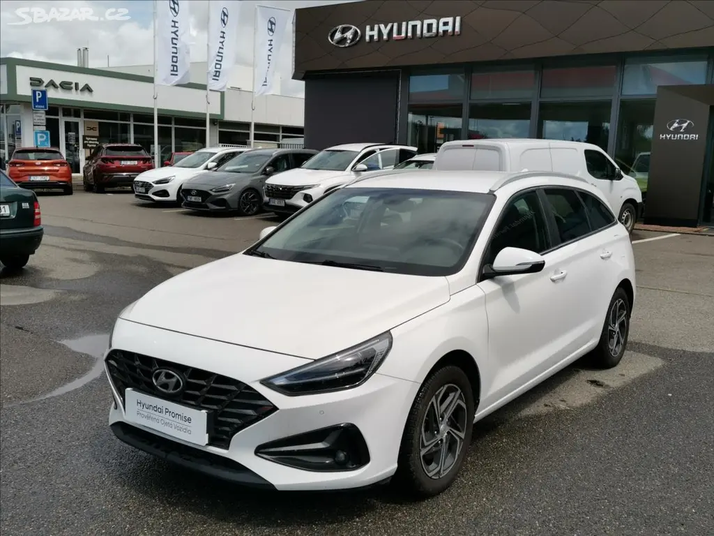 Hyundai i30, 1,5 DPi Family Smart kombi